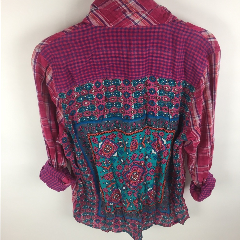Tolani two sides plaid/floral button down shirt L